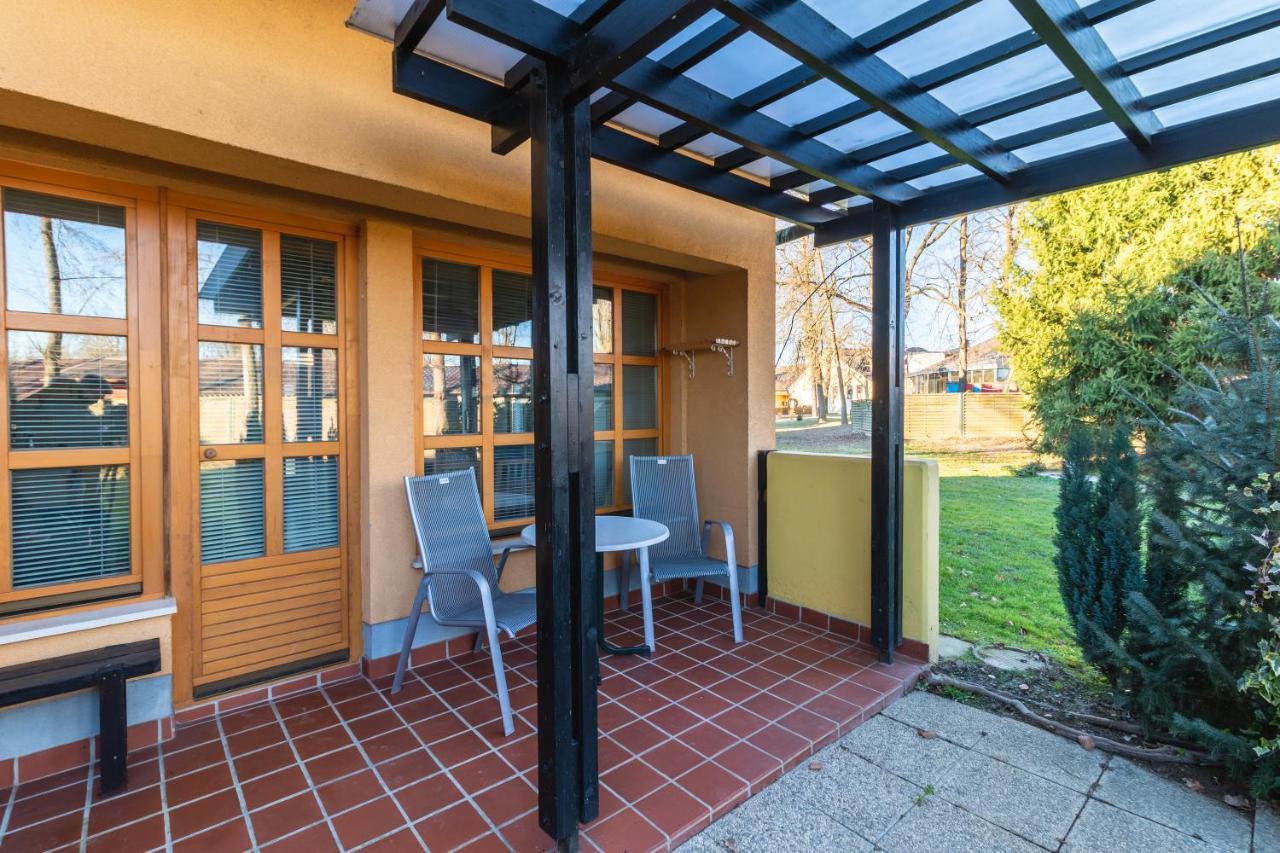 Relax Apartment In Banovci Veržej Exterior foto